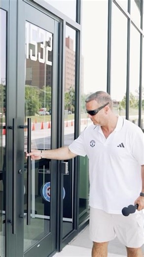 MUTV Locked Out Of Training! 🤣