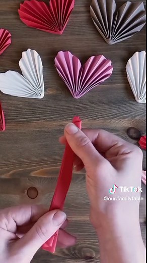 ❤️ Diy Paper Hearts Really easy paper hearts, perfect for making garlands, adding to cards, love baskets or just general decoration around the house! different size circles will make different sized hearts! #valentinesgiftideas #valentinesday #iloveyou #theseasonoflove #loveisintheair #recyclemeplay #reuserecycle #cardboardcrafts #valentinesinspo #lovebasketideas #lovebasket #kidsvalentines #kidscraftideas #kidscrafts #craftsforkids #activitiesforkids #valentinesideas #makecreateplay #reuserecyc