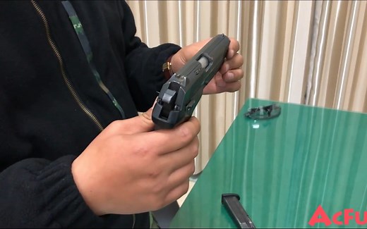 【报哥侃枪】全网首发国产精英部队使用的92-1手枪