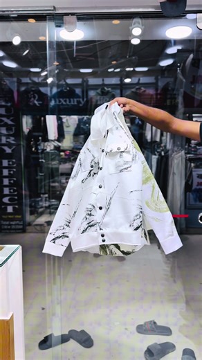 Discover the Latest Icon Fashion Collection