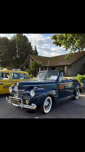 End of Summer Car show Fly In and Car show At Sierra Sky Park Fresno 📷John #fresno #carshow #skypark #classiccars #hotrod #musclecars #car #chevy #ford #mopar #dodge #customcar #vw #truck #hotrod #classic #old #carsofinstagram #oldcars #musclecar #musclecarsandhotrod #carsoftictok #oldcarsandmotorsports #hotrods #streetrods #cars #camaro #mustang #50s #60s#customtruck | Old Cars and Motor Sports Newspaper