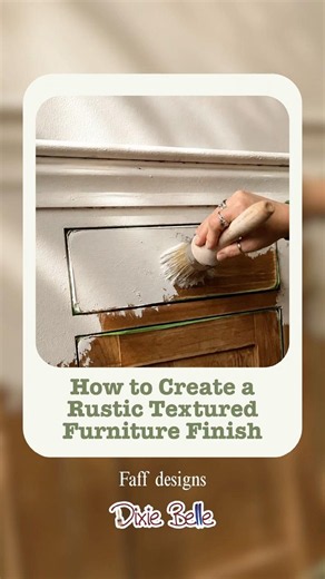 How to Create a Rustic Textured Finish with Chalk Paint | Furniture Makeover #diy #furnitureflip