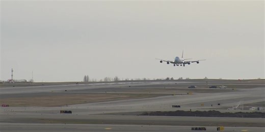 Trump, Air Force One, land in Anchorage on way to China summit