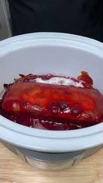 Strawberry Cream Cheese Pretzel Cake! 🤤