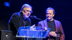 Smithereens Jim Babjak, Dennis Diken recall how they met in Carteret