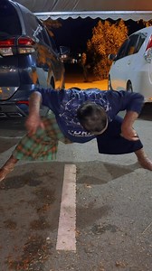 508K views · 14K reactions | Setelah puas memujuk maka dengan rela hati PMFC - Pak Munawer Fight Club belanja bukak langkah silat.. Sejujurjnya dia mmg xnk bukak pun , tp bila Apak pujuk punya pujuk punya pujuk punya pujuk punya pujuk bla.. bla.. bla.. bla.. bla... | Apak Harry Khalifah | Facebook