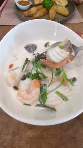 Delicious Tom Yum Goong... Tom Yum soup with prawn and mixed mushrooms. #food #bangkok #thailand