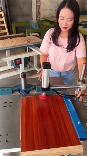 Vertical Milling Machine Wood working Machinery Equipment Wooden Door and Window Fabrication