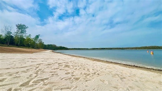 Baden erlaubt im Silbersee Lohsa