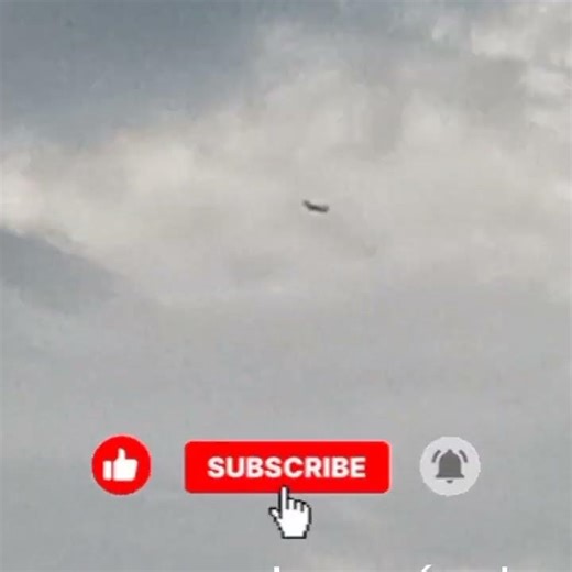 um Boeing 737 da copa airlines com a pintura rosa #aviation #Petrópolis