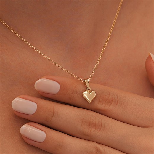 Dainty 14k Solid Gold Heart Pendant Necklace • Minimalist Jewelry - Etsy