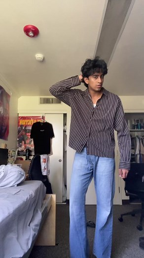 Stylish Levi's 527 Bootcut Men's Jeans with Loafers | Fashion Trends