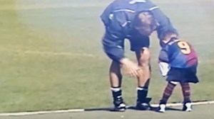 Auglýsing N1 sýnir landsliðsmenn stíga sín fyrstu skref í boltanum - Vísir