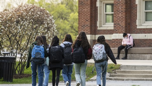 Students' in-person attendance tied to higher test scores, research finds