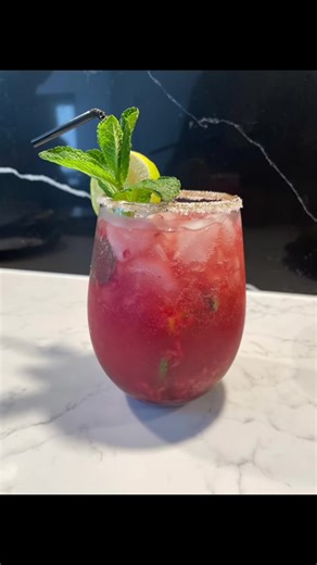 Refreshing raspberry mojito ✨#mojito #raspberry #sanpellegrino #mocktail #recipe