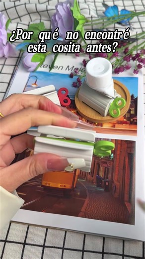 Ultimate Toothpaste Squeezing Hack for Your Bathroom