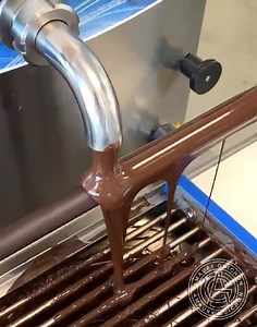 CHOCOLATE ROBOT CHEF! WOW😲 | Million view