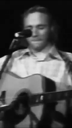 Who else gets lost in Stephen Stills guitar solos? #StephenStills #Guitarsolo | StephenStills
