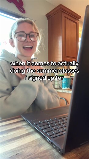 getting my AA better be worth it#spamaccount #school #summerclasses #college #brigeoverwater #bored #funny @Alani Nutrition please sponsor me