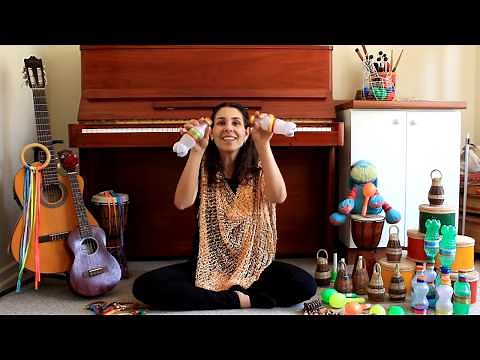 Atividades com instrumentos. Chocalhos
