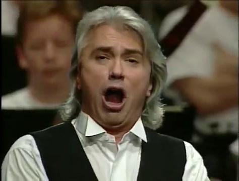 『Largo al factotum(私は町の何でも屋)』の解説（歌詞・対訳）