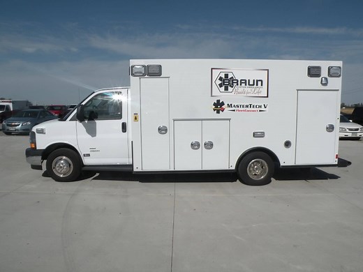 We offer demo ambulances for sale to give you the best of Braun's custom ambulance features with reduced lead time & lower price points. We have units ready to deliver NOW! | Braun Ambulances