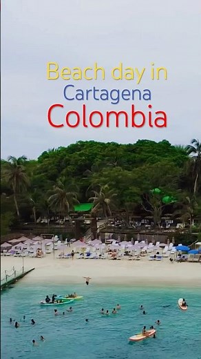 Spend a whole day relaxing in the beaches of Cartagena, Colombia 🇨🇴