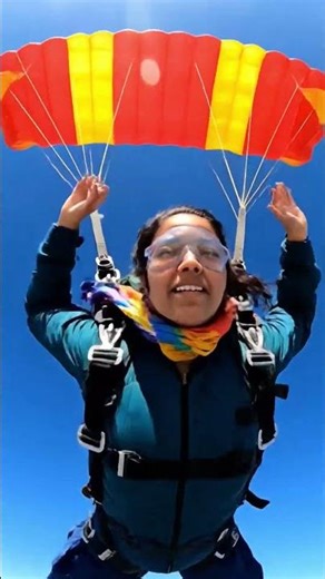 Heavenly View 😍 Sunset Jump 🪂 Pure Peace ✨ #Shorts #Viral #FYP #Sky #Skydiving
