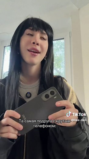 iQOO Z11 — надёжный напарник: не боится пролитого кофе и падений
