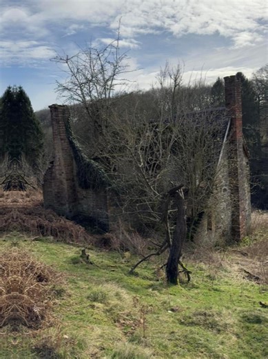 #forgotten #abandoned #abandonedbuilding
