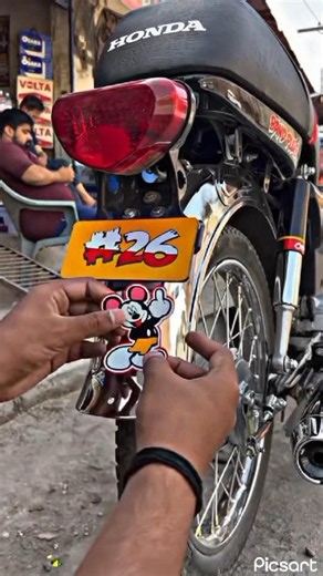 Apply Custom Vinyl Stickers on Bike Mudguard 💥