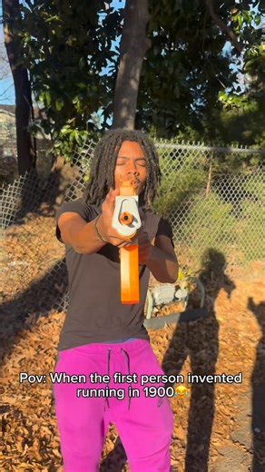 Jaterrius Carpenter on Instagram: "When running was invented in 1900 how the first mission was"