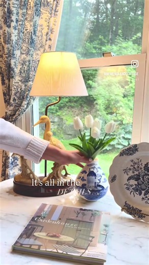 It’s all in the details! Do you agree? I’m obsessed with coastal cottage decor, Grandmacore, and making my home as cozy as possible! What’s your design/decor style?? #cottagecore #cozyhome #cozyhomedecor #homedecorating #homerefresh