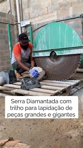 CONFIRA LAPIDAÇÃO DE CRISTAIS