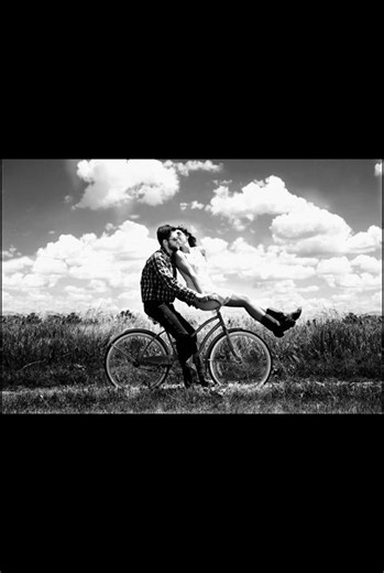 DEPECHE MODE : 💞 " SOMEBODY " Martin s most potent 💜 💟song. my 📷 selection to convey its meaning 🫂😇💋
