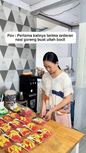 502K views · 3.8K reactions | Tolong jangan tanya resep ya karena bumbu nya di import langsung dari mertua 﫢 #jangkaunluas #jangkauansemuaorang #rellsfyp | Mey Dila | Facebook