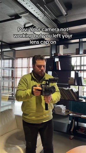 Uuupss 😝 #republika #republikaagency #guesstheplayer #kosovatiktok #marketingagency #trendingvideo #camera #viral_video #prishtina #guesstheplayers #viralvideos #shefi #trendy