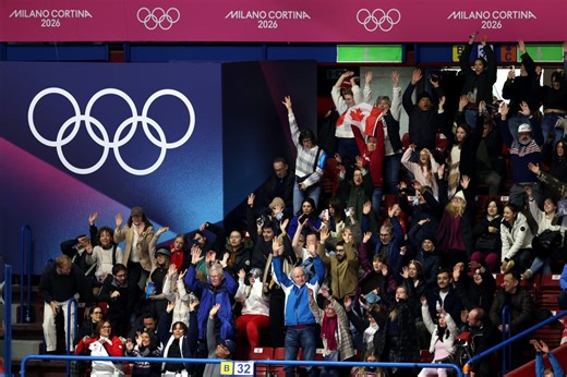 Flag American man chooses to wave at Italy's Winter Olympics goes viral
