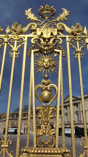 The Sun King 👑 Versailles | Where Louis XIV Made History 🇫🇷 #Shorts