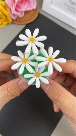 Let's try to make a aesthetic flower pot from the cottonbuds #spigot #ghoulcraft #cottagecoretheme