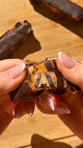 Twix Bars at Home – Better Than Store Bought