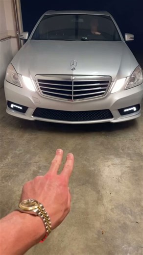 Almost lost a finger 🫣 #shorts