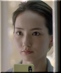 【花王キュレルCM】「乾燥　敏感」を気にして、スマホで検索する女優は誰？