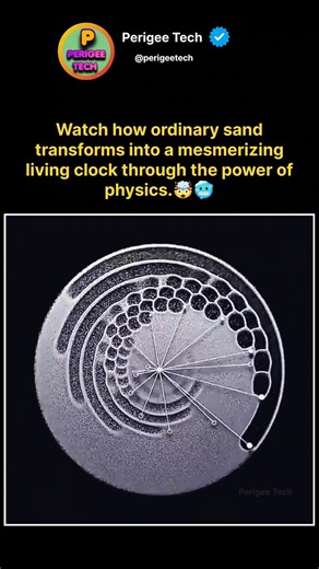 This Sand Creates a Living Clock Illusion 😳⏳