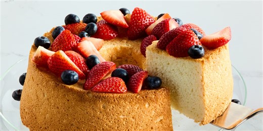 This Angel Food Cake Basically Tastes Like Heaven In Every Bite