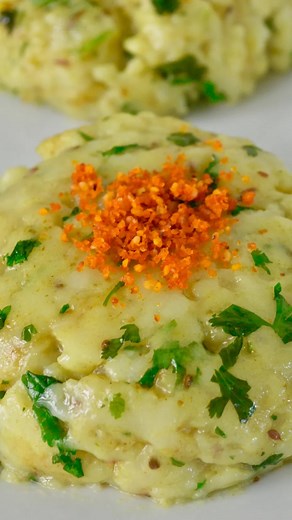 220K views · 6.6K reactions | Snow day calls for Khichu/Papdi no...