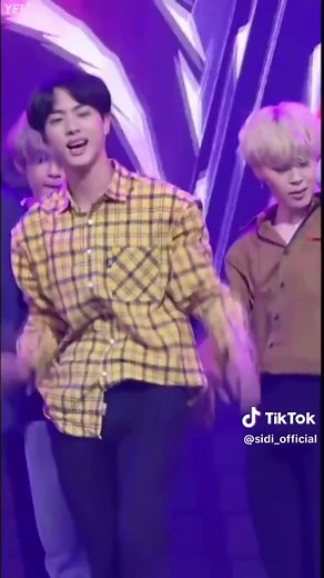 BTS Mic Drop - Fancam V #BTS_Official_Bighit #KimTaehyung #MicDrop #Fancam #V