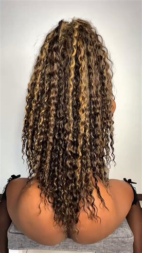 RT @chloevillero_x: Puedo moverlo para ti? 🫦