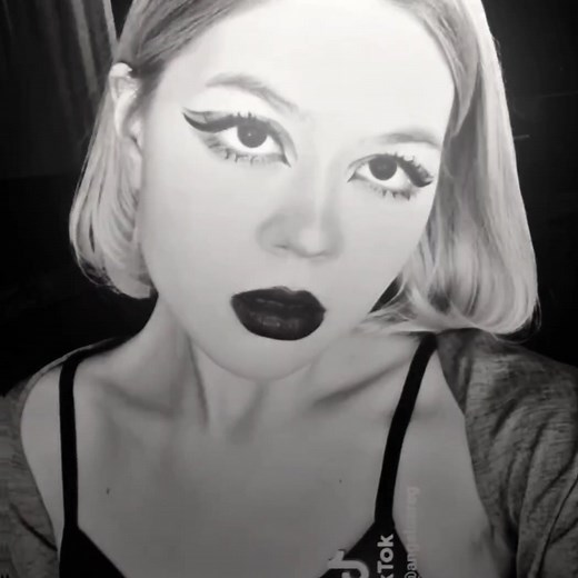 Adora: El Espíritu de Gwen Stacy en TikTok