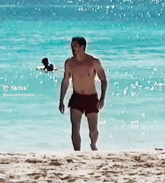 Pedro Pascal Captivates Fans at Mexican Beach